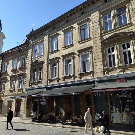 Apartment In The Centre Of Lviv Exterior photo