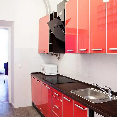 Apartment In The Centre Of Lviv Exterior photo