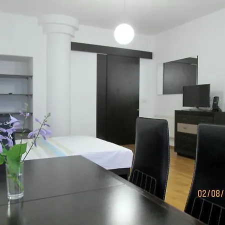 Apartment In The Centre Of Lviv Room photo