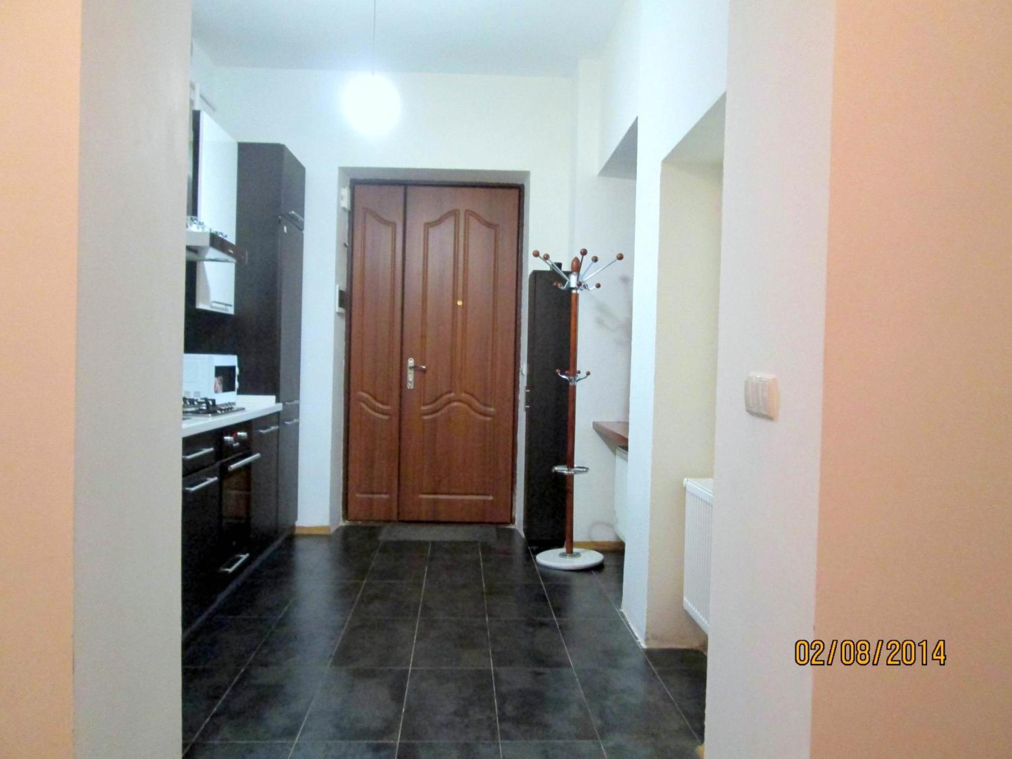 In The Centre Of Apartment *